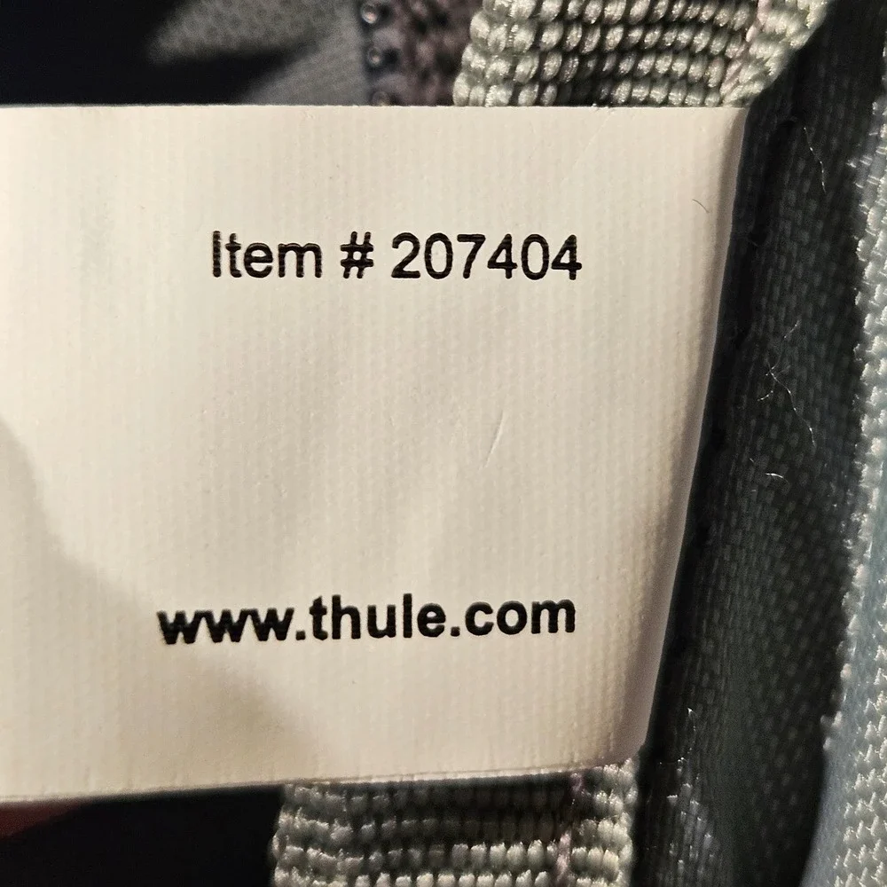Thule Capstone 22 Backpack Orange Charcoal Hiking Daypack with Bladder 207404